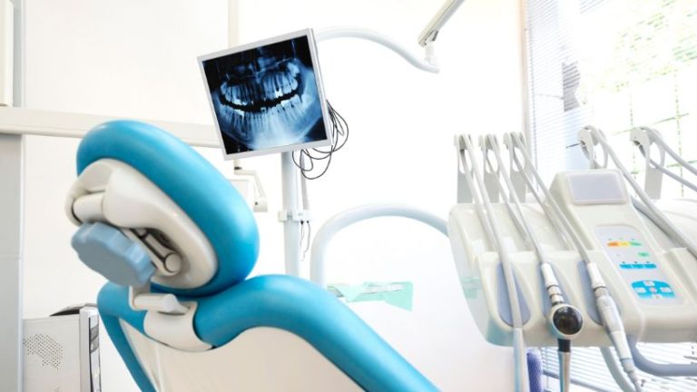 Ampliação do Atendimento Odontológico de Urgência em Piracicaba: Mais Saúde e Acesso para a Comunidade Ampliação do Atendimento Odontológico de Urgência em Piracicaba: Mais Saúde e Acesso para a Comunidade