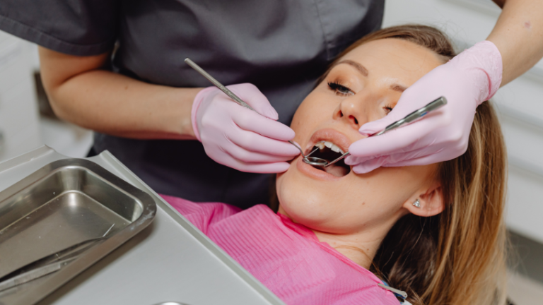 Saúde bucal: como o cuidado com a boca impacta o coração, o diabetes e a qualidade de vida Saúde bucal: como o cuidado com a boca impacta o coração, o diabetes e a qualidade de vida