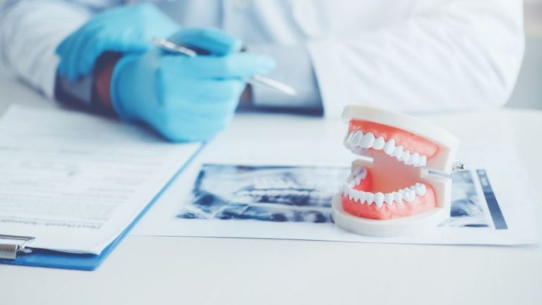 Tecnologia na Odontologia Estética: Como a Inovação Permite Prever Resultados com Mais Precisão Tecnologia na Odontologia Estética: Como a Inovação Permite Prever Resultados com Mais Precisão