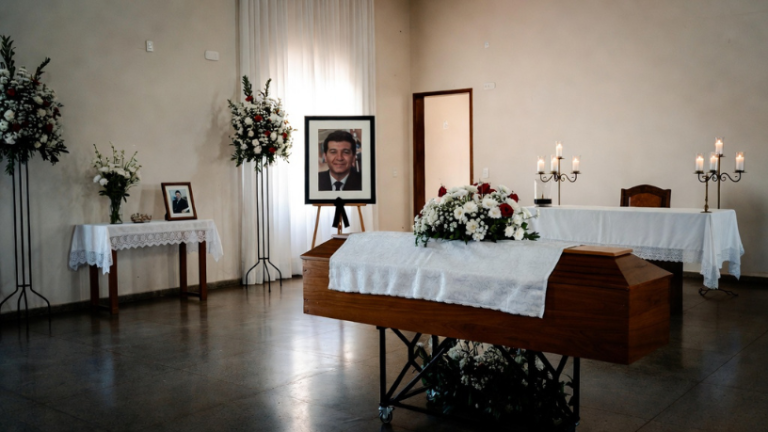 Cerimônias fúnebres: Compreenda com Tiago Schietti como o ambiente físico influencia a despedida Tiago Schietti