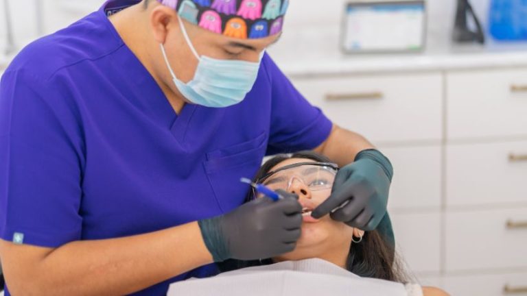 Scanner intraoral e inteligência artificial ganham espaço na odontologia: o que a nova revolução digital significa para clínicas e pacientes