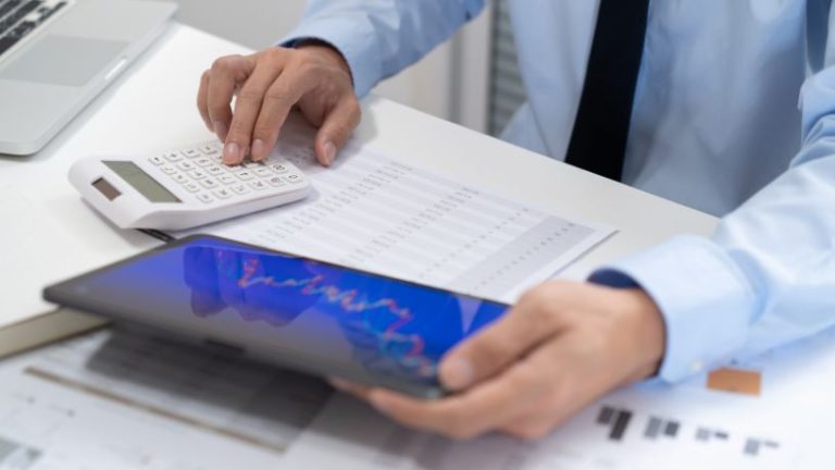 Gestão de riscos cambiais em empresas com operação internacional Valdoir Slapak