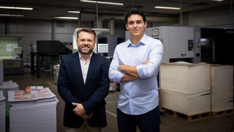 Design gráfico em 2026: Por que marcas buscam flexibilidade? Dalmi Defanti